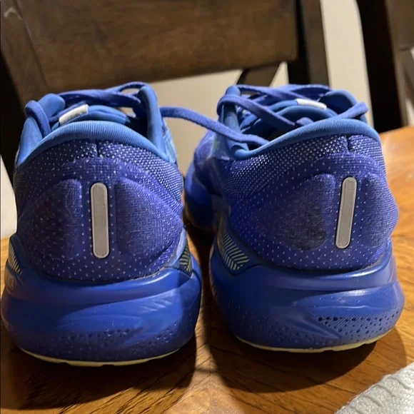 Brooks  ADRENALINE GTS Athletic Running Shoes Comfort (without original box) - Picture 4 of 16